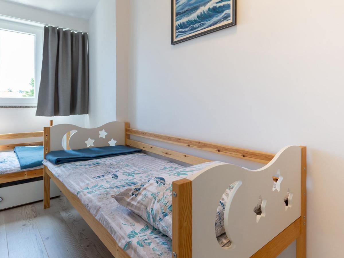 Amoroso Apartment 200M From Sea Пореч Екстериор снимка